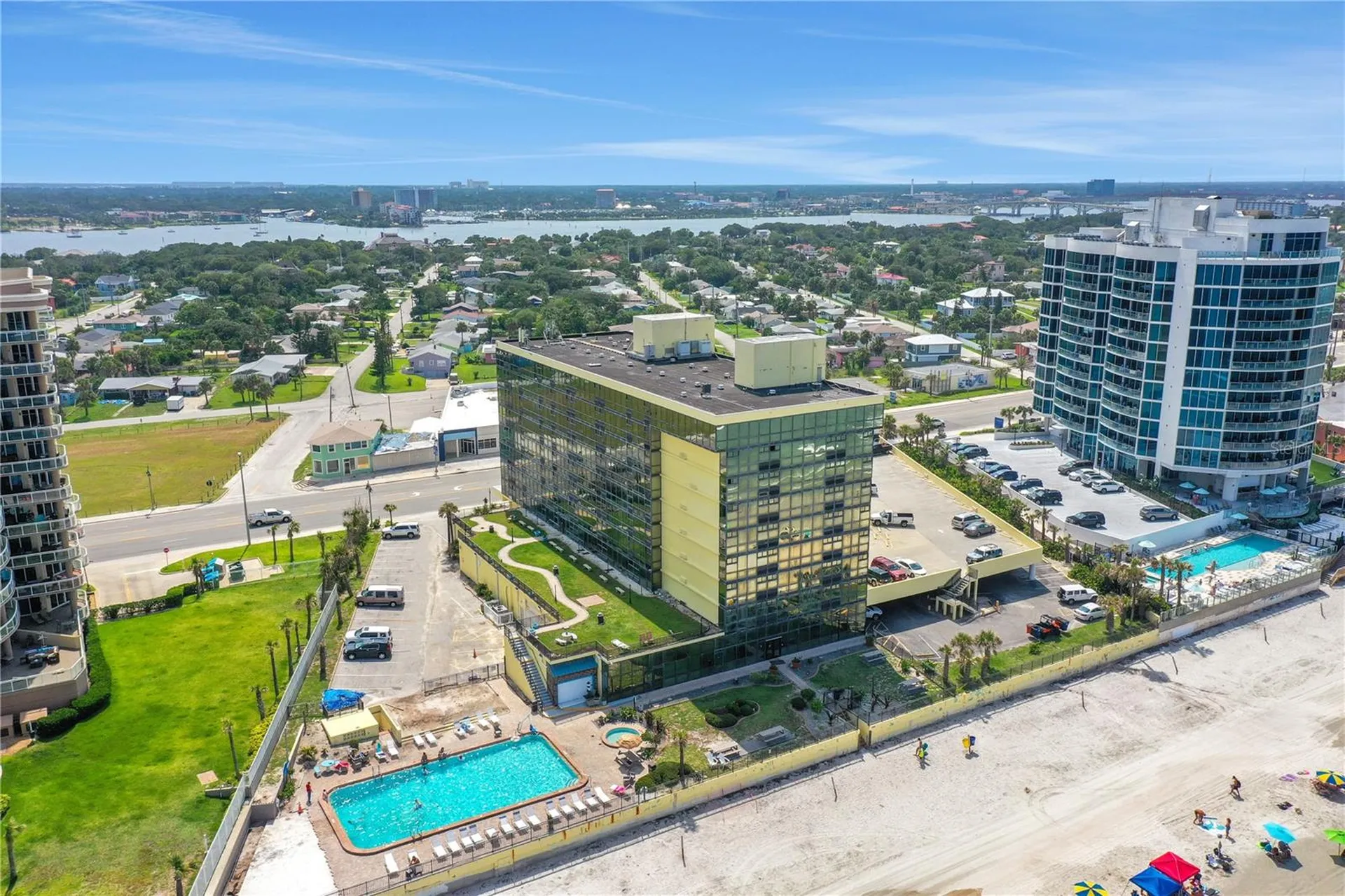 1909 S Atlantic Avenue Daytona Beach FL 32118