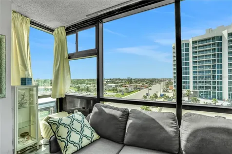 1909 S Atlantic Avenue Daytona Beach FL 32118