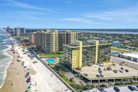 1909 S Atlantic Avenue Daytona Beach FL 32118