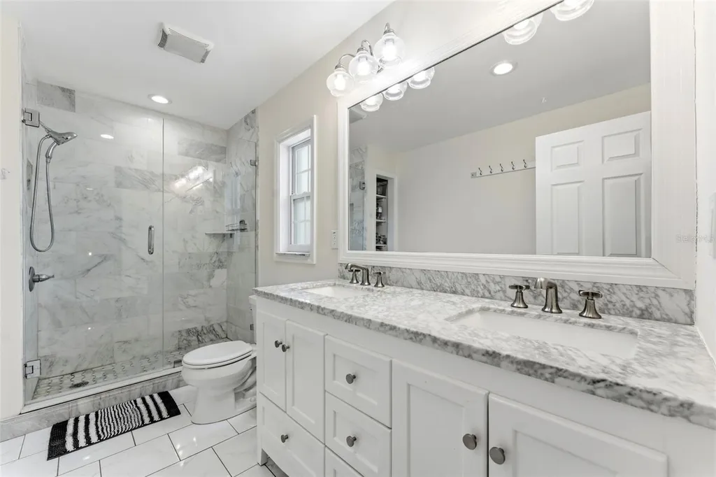 3905 W Pearl Avenue Tampa FL 33611