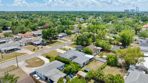 3905 W Pearl Avenue Tampa FL 33611