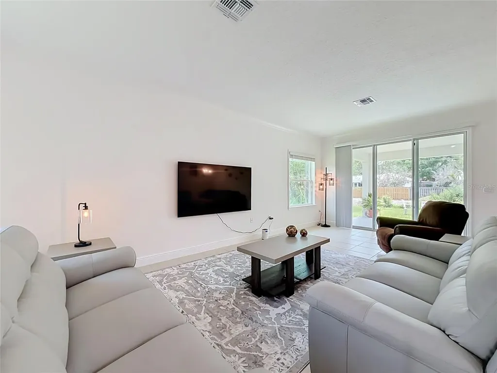 1342 Camas Avenue NW Palm Bay FL 32907