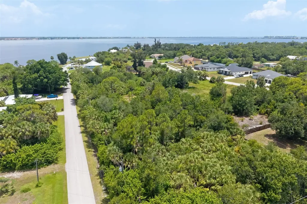 186 Northshore Terrace Punta Gorda FL 33980