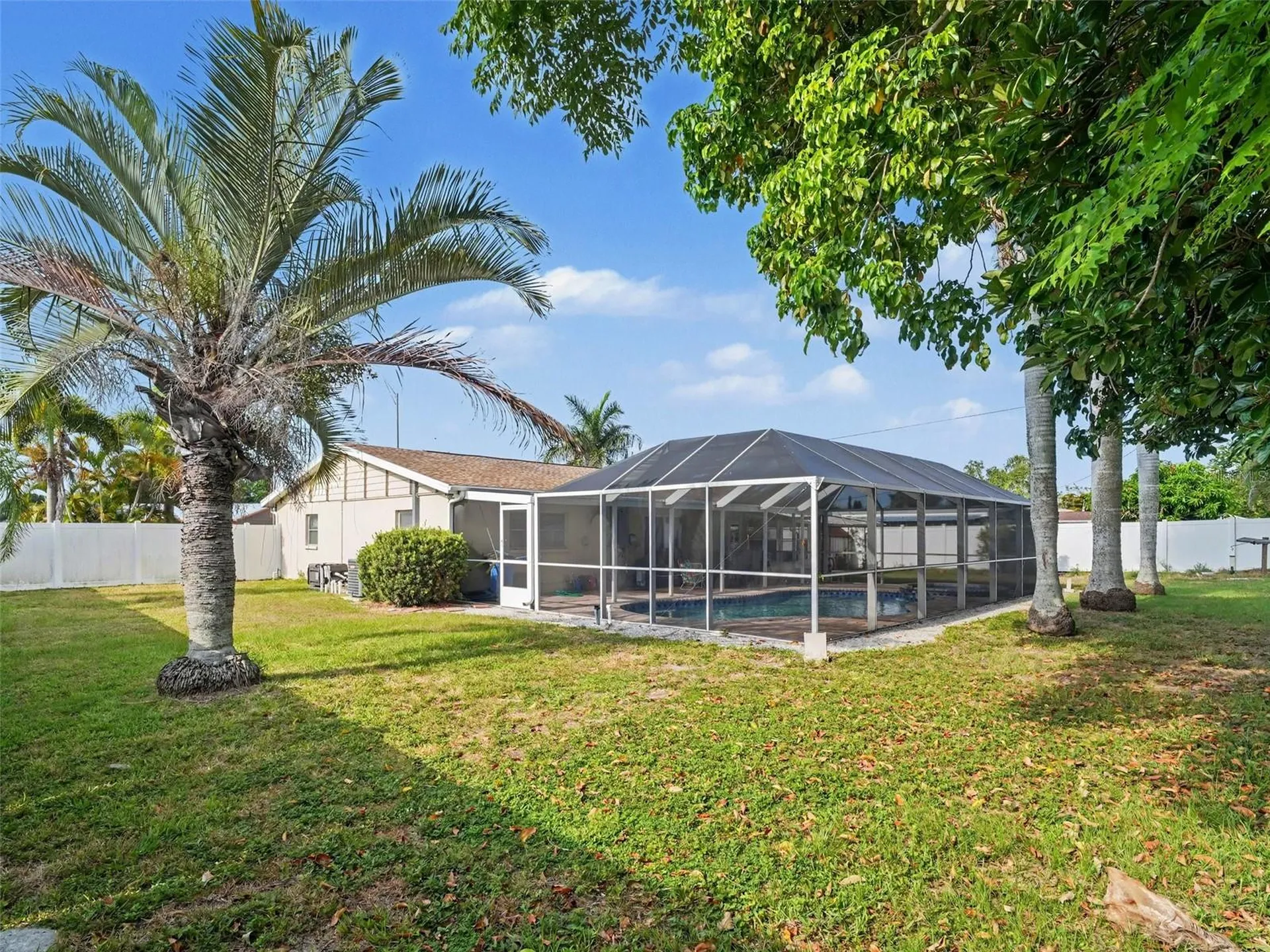 3103 Bayshore Gardens Parkway Bradenton FL 34207