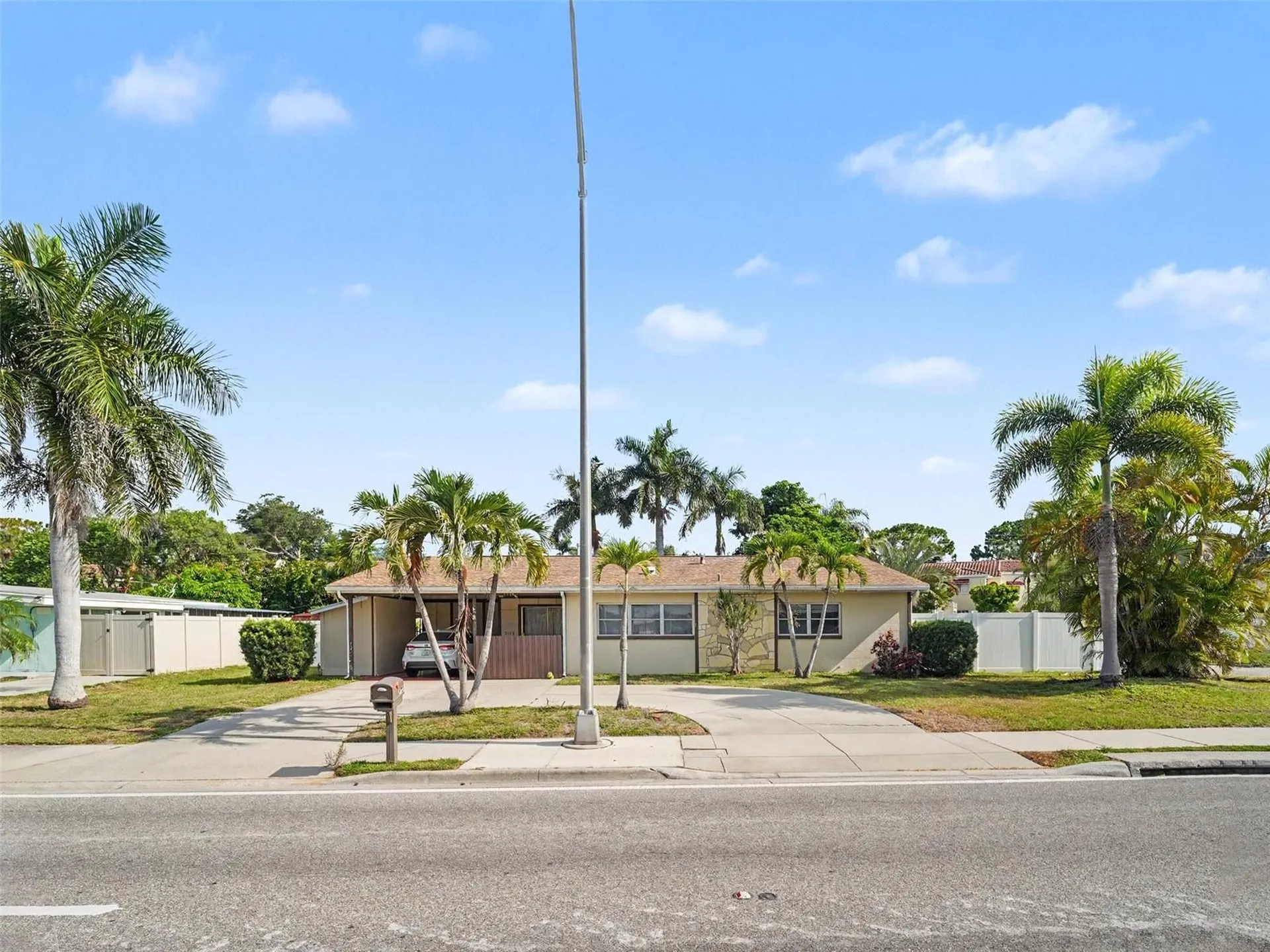 3103 Bayshore Gardens Parkway Bradenton FL 34207