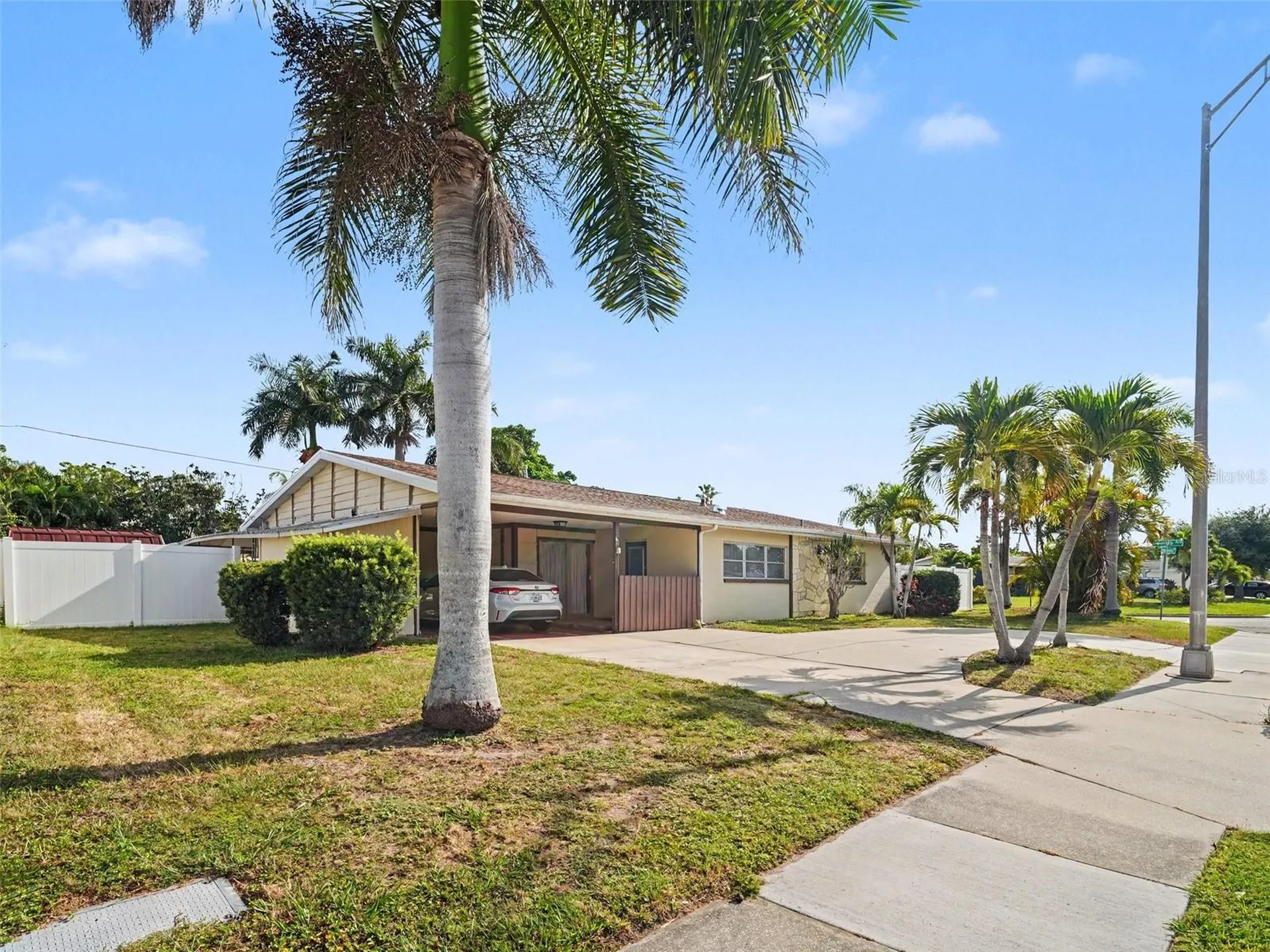 3103 Bayshore Gardens Parkway Bradenton FL 34207