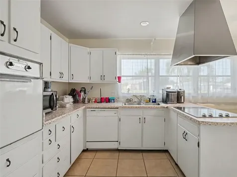 3103 Bayshore Gardens Parkway Bradenton FL 34207