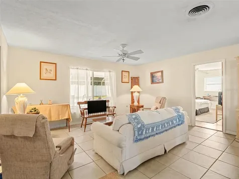 3103 Bayshore Gardens Parkway Bradenton FL 34207