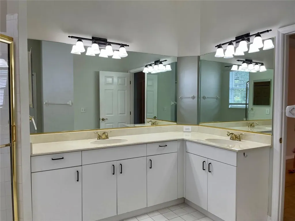 6813 Winslow Street Sarasota FL 34243