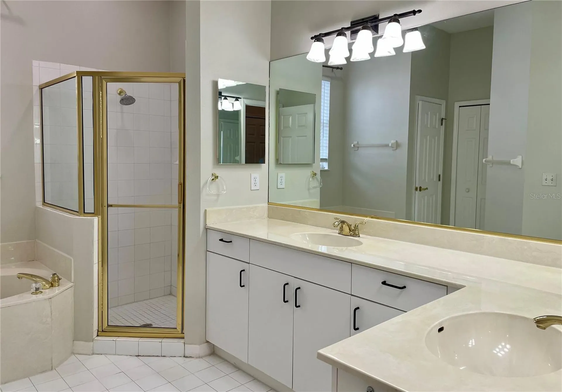 6813 Winslow Street Sarasota FL 34243