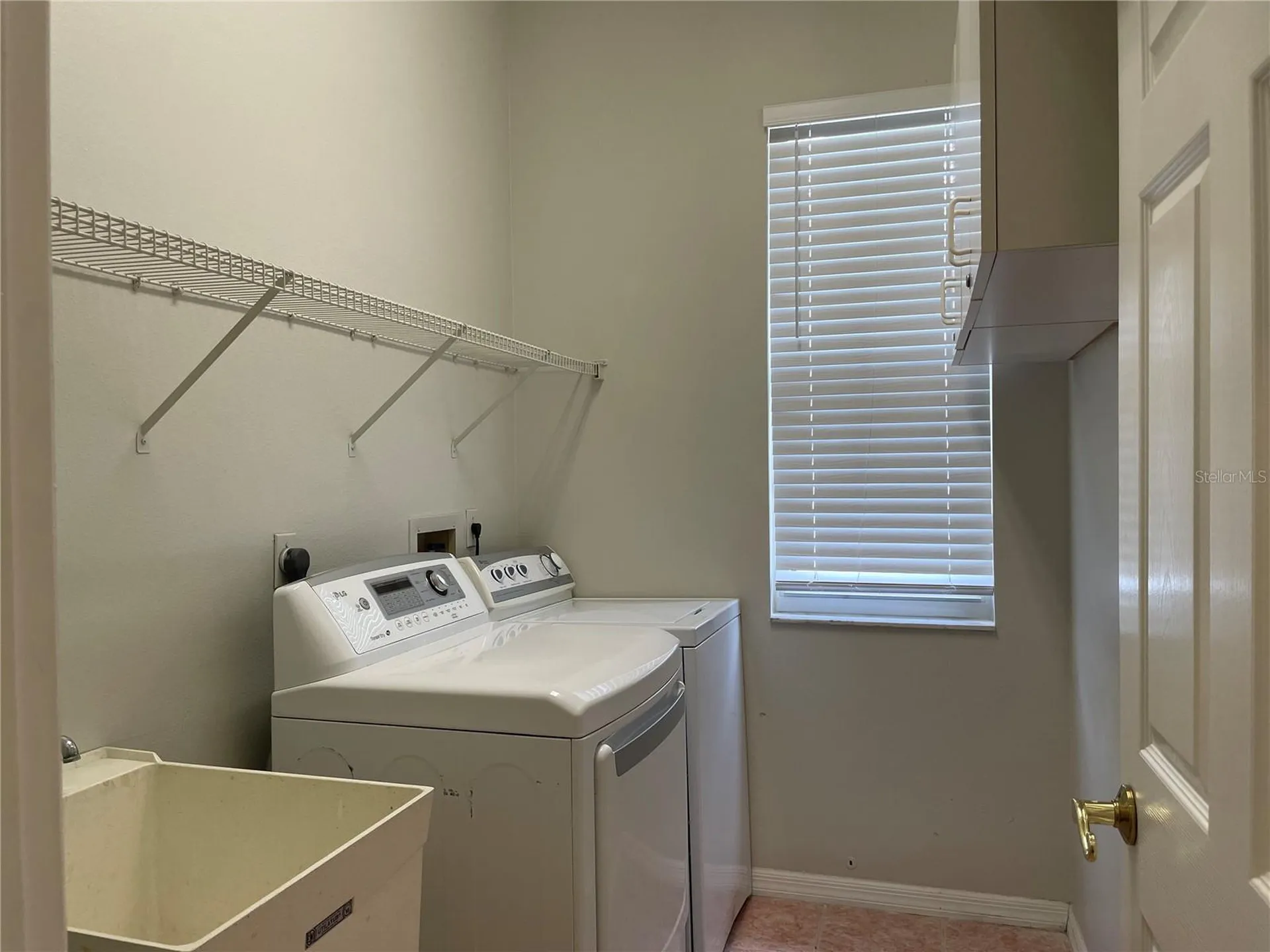 6813 Winslow Street Sarasota FL 34243