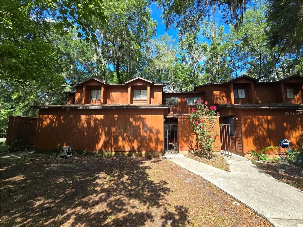 842 SW 55th Terrace Gainesville FL 32607