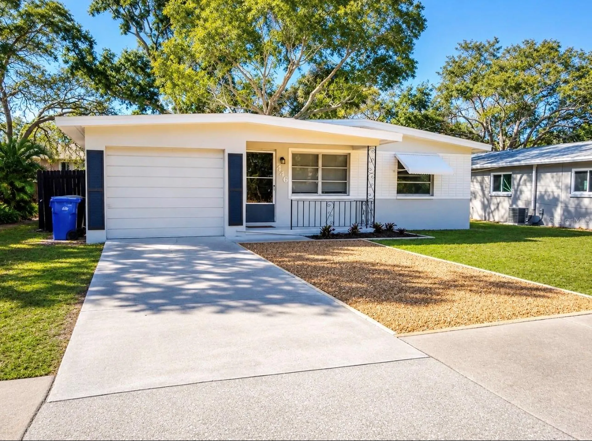446 New York Avenue Dunedin FL 34698