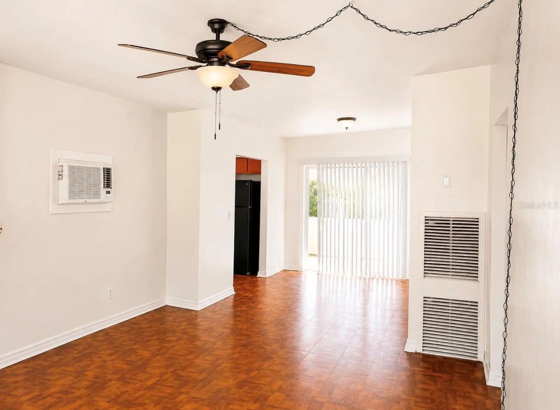 446 New York Avenue Dunedin FL 34698