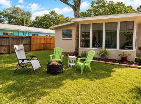 446 New York Avenue Dunedin FL 34698