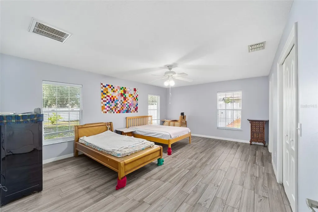 6880 SE 103rd Place Belleview FL 34420