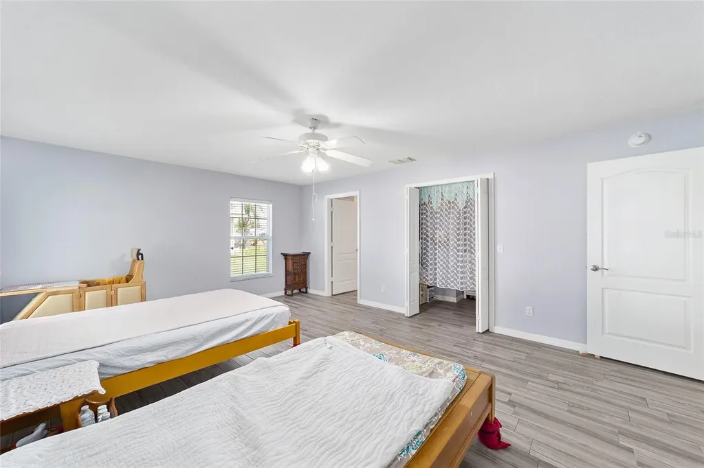 6880 SE 103rd Place Belleview FL 34420