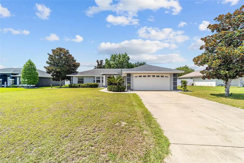 6880 SE 103rd Place Belleview FL 34420