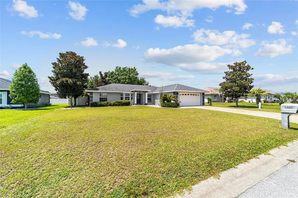 6880 SE 103rd Place Belleview FL 34420