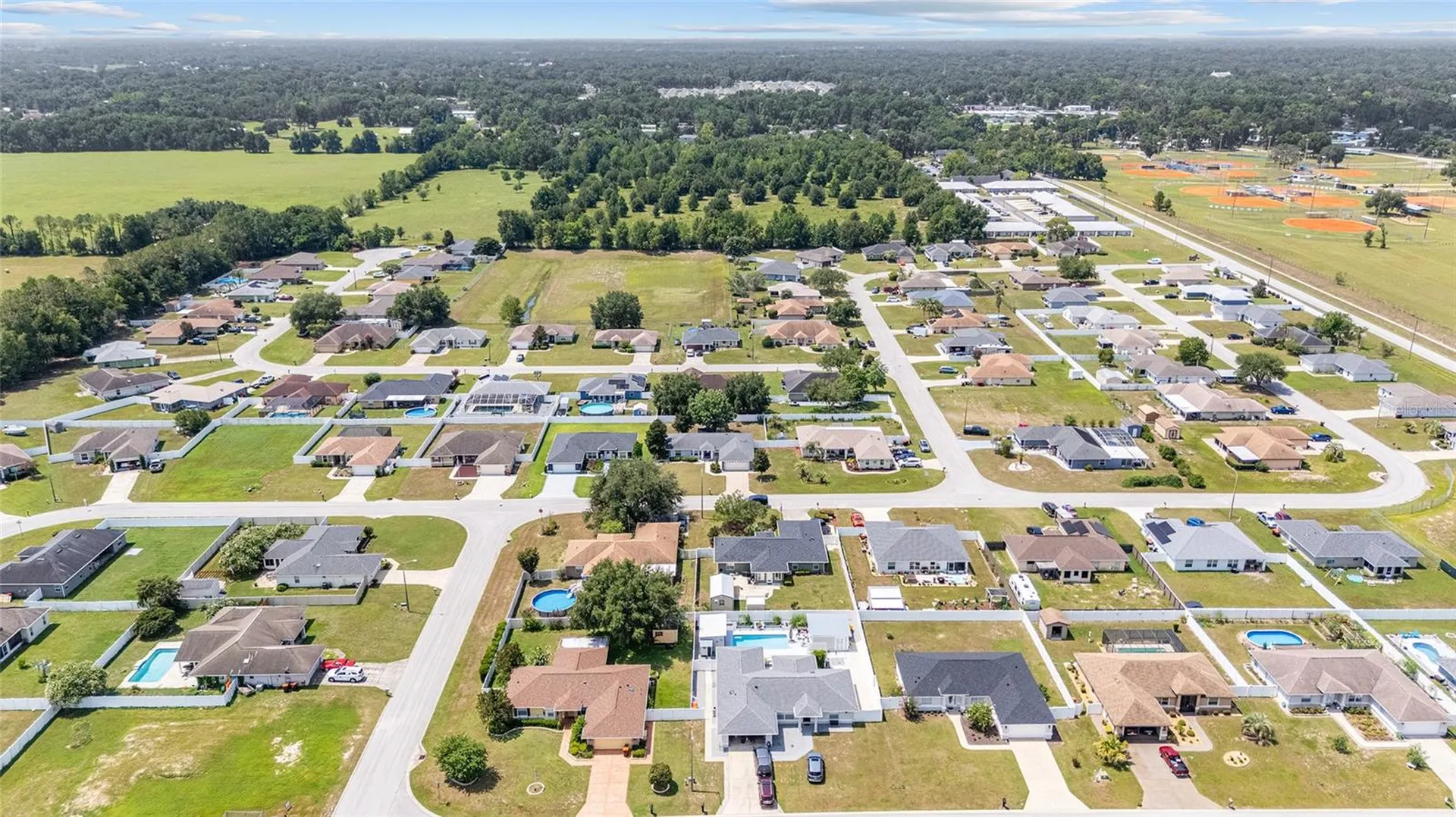 6880 SE 103rd Place Belleview FL 34420