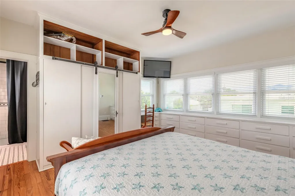 445 Seaview Avenue Daytona Beach FL 32118