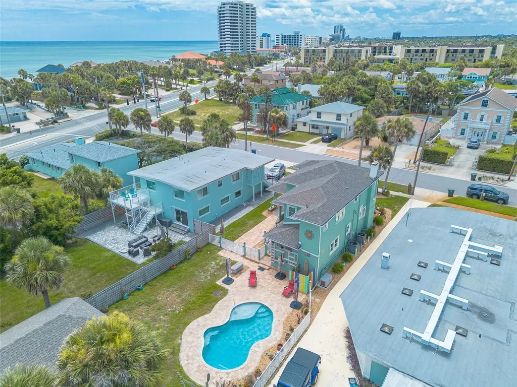 445 Seaview Avenue Daytona Beach FL 32118
