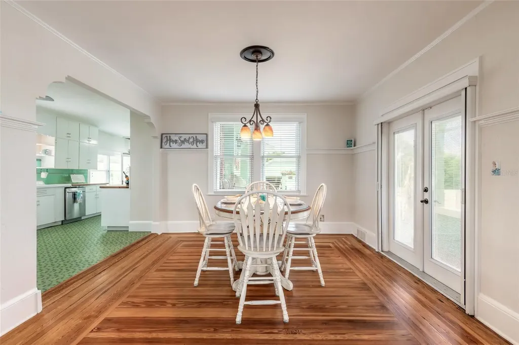 445 Seaview Avenue Daytona Beach FL 32118