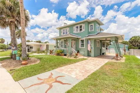 445 Seaview Avenue Daytona Beach FL 32118