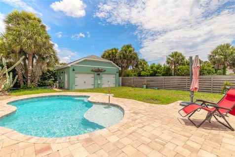 445 Seaview Avenue Daytona Beach FL 32118