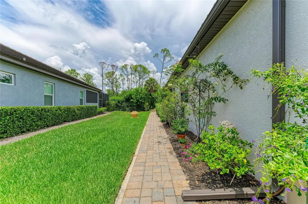13280 Campanile Court Venice FL 34293