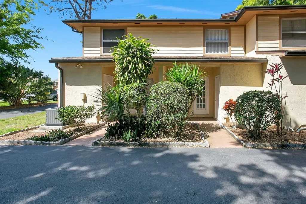 2721 Gray Fox Lane Orlando FL 32826
