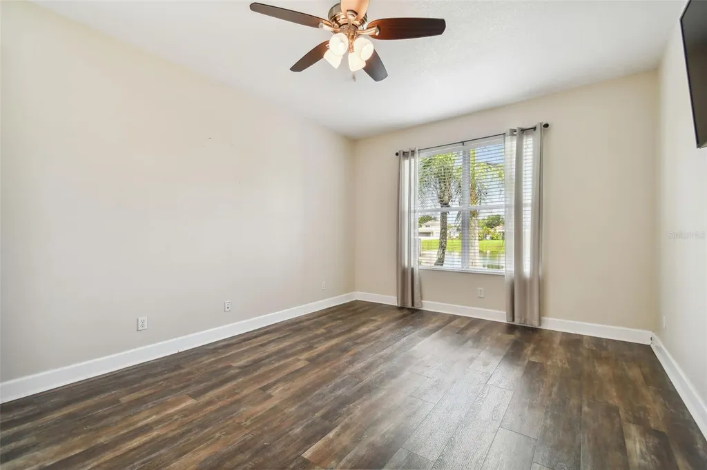 5222 Clover Mist Drive Apollo Beach FL 33572