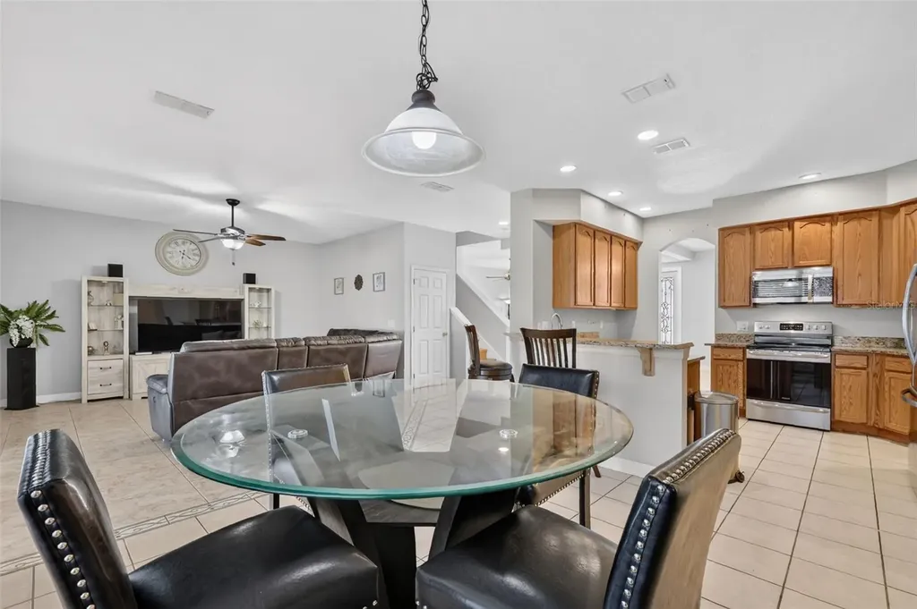1766 Oak Grove Chase Drive Orlando FL 32820