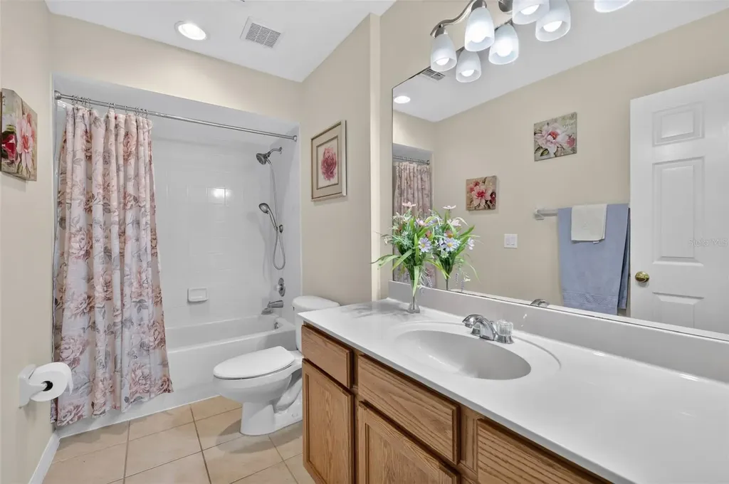 1766 Oak Grove Chase Drive Orlando FL 32820