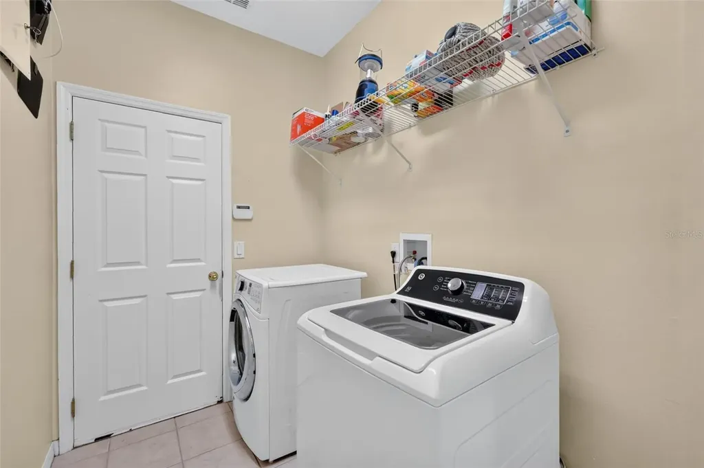 1766 Oak Grove Chase Drive Orlando FL 32820
