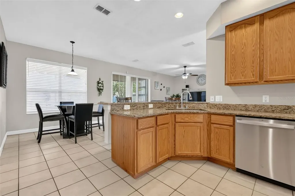 1766 Oak Grove Chase Drive Orlando FL 32820