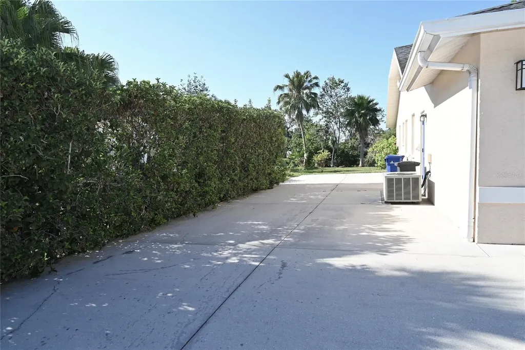 6535 Canary Street Sarasota FL 34241
