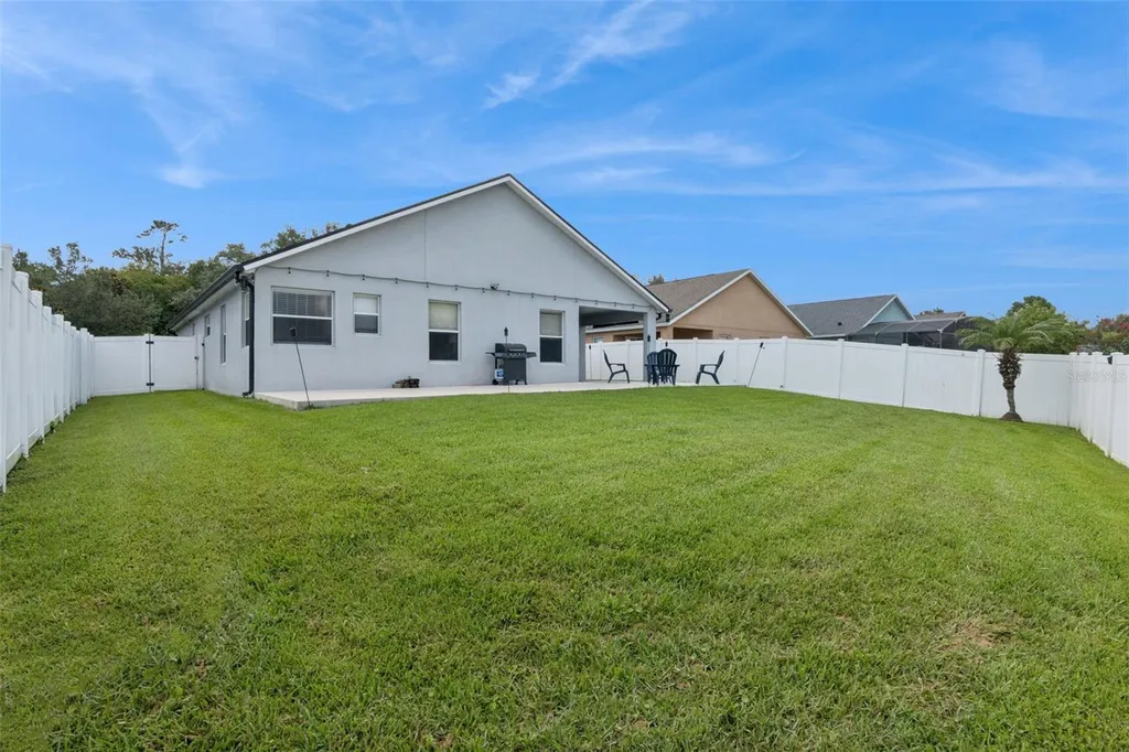 1462 Barn Owl Loop Sanford FL 32773