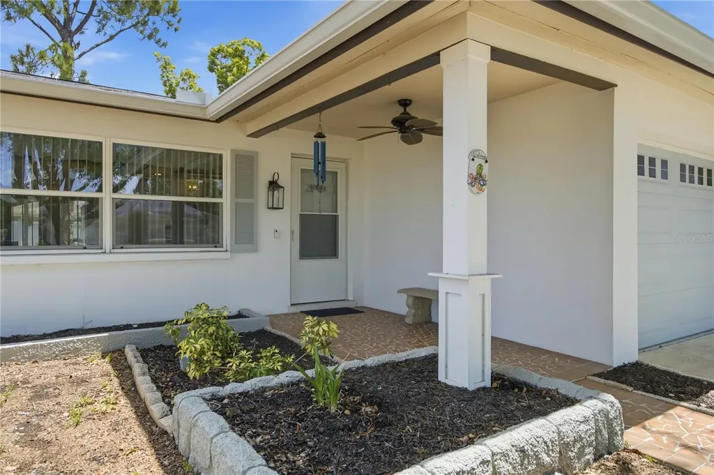 2190 Scotland Drive Clearwater FL 33763