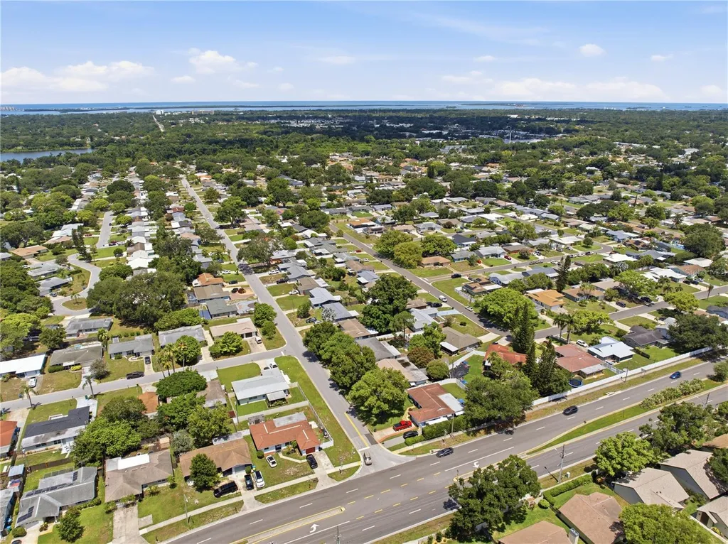 2190 Scotland Drive Clearwater FL 33763