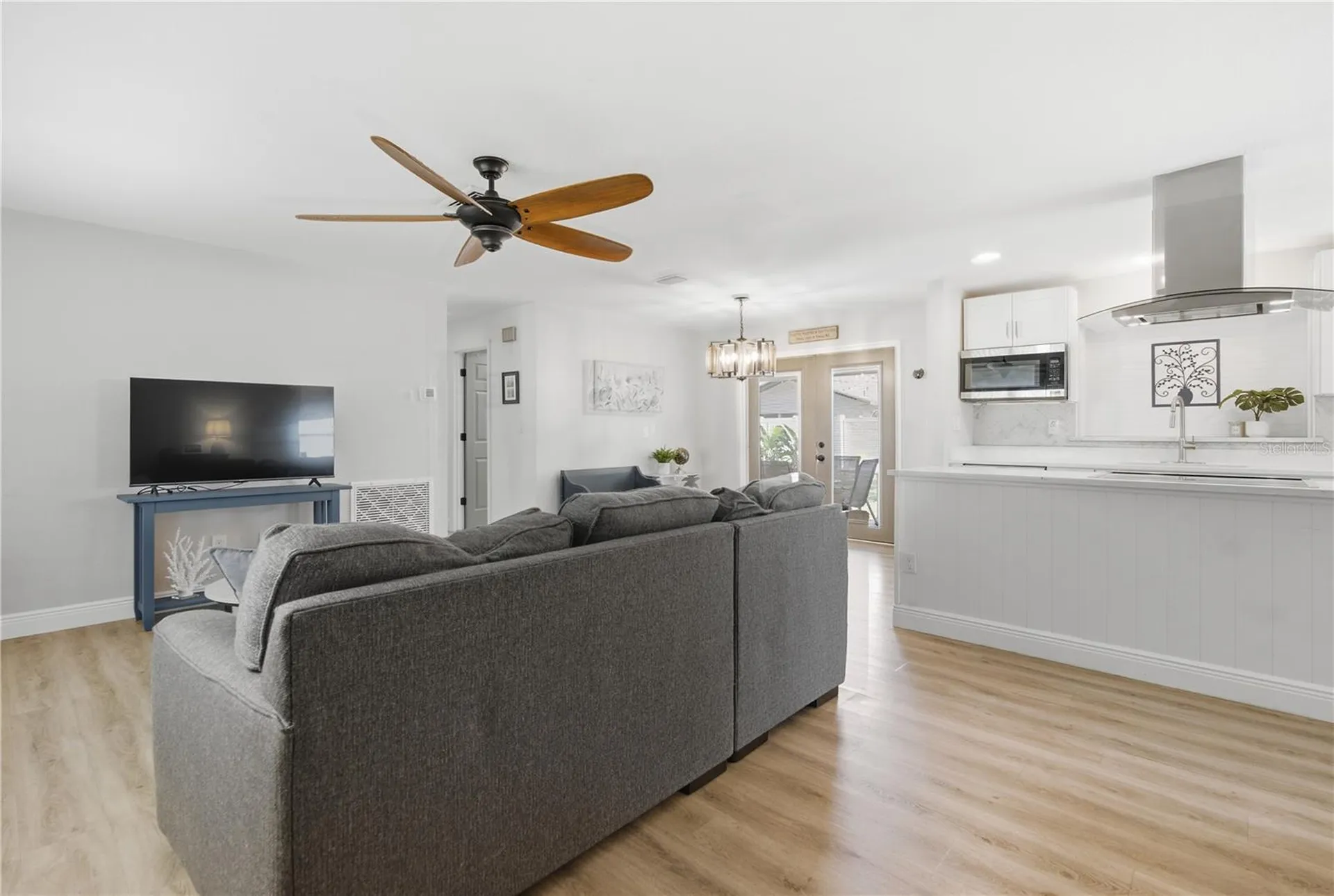 2190 Scotland Drive Clearwater FL 33763