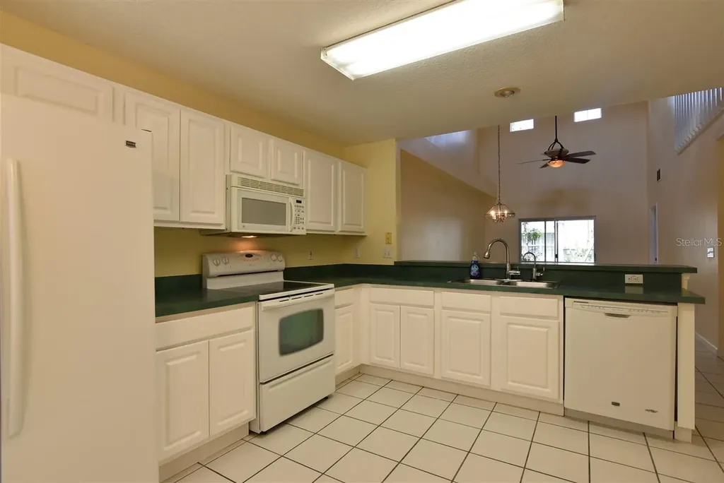 2203 Cypress Knee Loop Kissimmee FL 34743