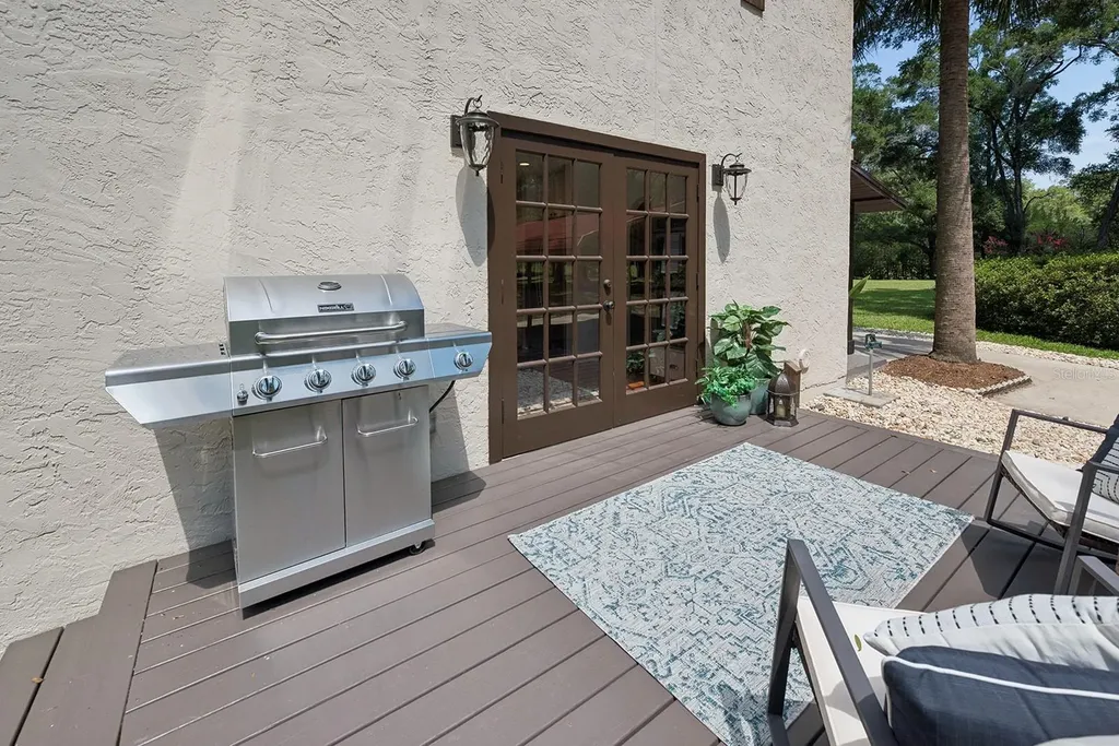 22110 SW 15th Avenue Newberry FL 32669