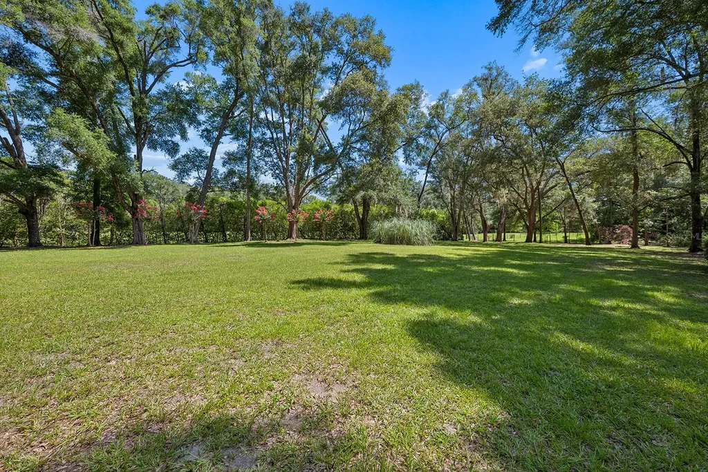 22110 SW 15th Avenue Newberry FL 32669