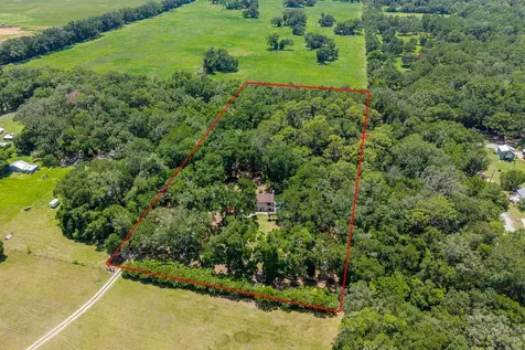 22110 SW 15th Avenue Newberry FL 32669
