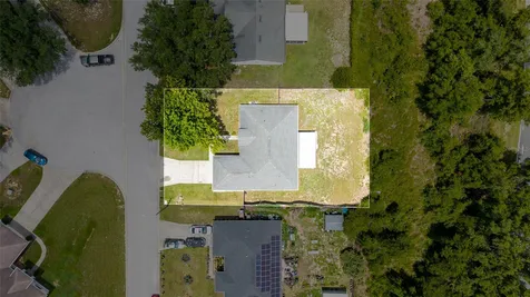 148 Country Lakes Circle Groveland FL 34736