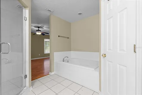 148 Country Lakes Circle Groveland FL 34736