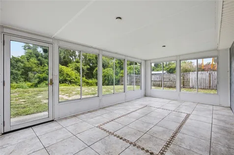 148 Country Lakes Circle Groveland FL 34736