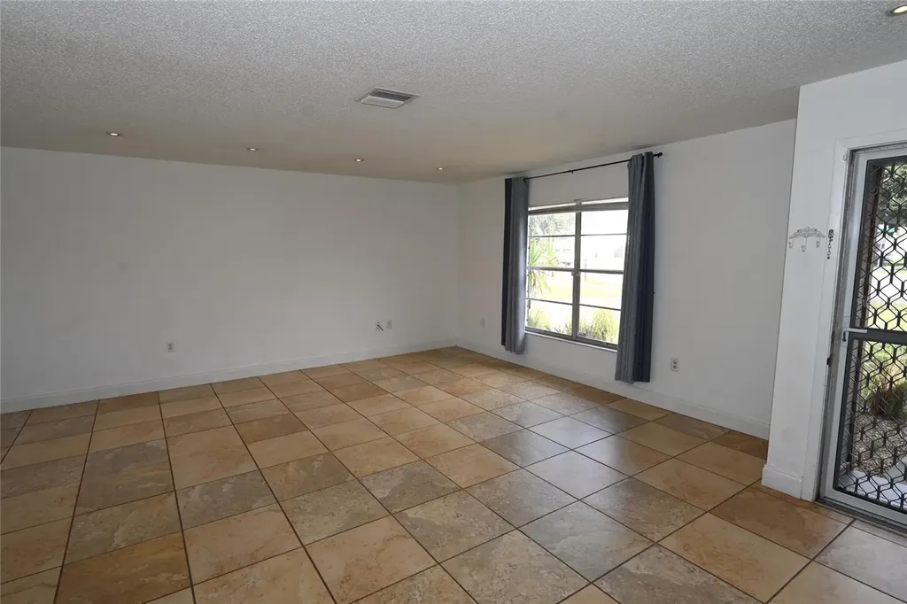 6524 Mauna Loa Boulevard Sarasota FL 34241