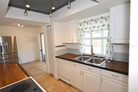 6524 Mauna Loa Boulevard Sarasota FL 34241
